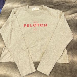 Peloton Cropped Long Sleeve Sweatshirt Large NWOT